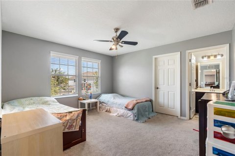 House in Tampa, Florida 5 bedrooms, 479.38 sq.m. № 1855548 - photo 30