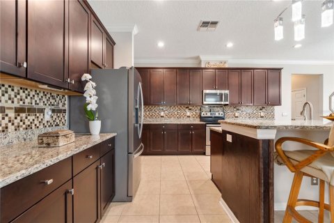 House in Tampa, Florida 5 bedrooms, 479.38 sq.m. № 1855548 - photo 14