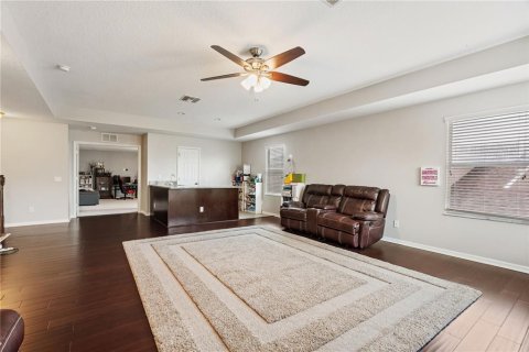 House in Tampa, Florida 5 bedrooms, 479.38 sq.m. № 1855548 - photo 27