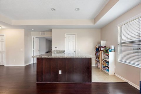 House in Tampa, Florida 5 bedrooms, 479.38 sq.m. № 1855548 - photo 28
