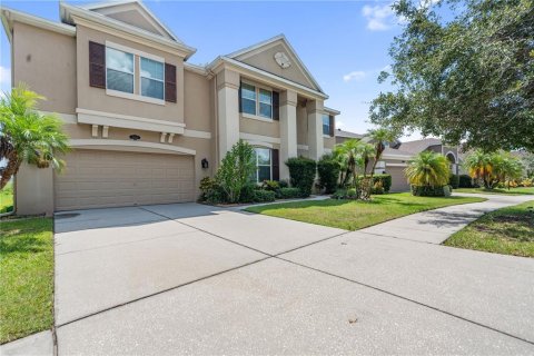 House in Tampa, Florida 5 bedrooms, 479.38 sq.m. № 1855548 - photo 2
