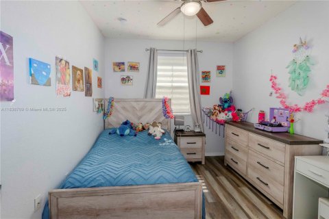 Touwnhouse à vendre à Miami, Floride: 3 chambres, 148.83 m2 № 1820369 - photo 14