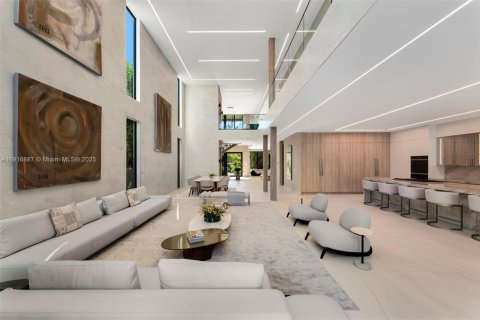 Villa ou maison à vendre à Miami, Floride: 6 chambres, 656.35 m2 № 1972156 - photo 8