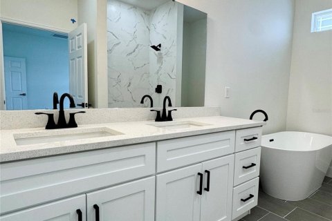 Casa en venta en Ocala, Florida, 4 dormitorios, 149.2 m2 № 1350692 - foto 9
