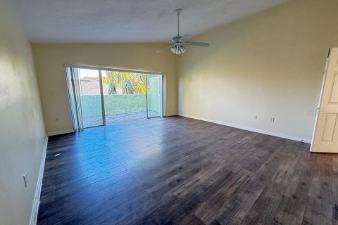 Townhouse in Kissimmee, Florida 4 bedrooms, 202.16 sq.m. № 1866900 - photo 19