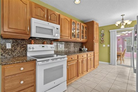 Villa ou maison à vendre à Palm Coast, Floride: 3 chambres, 160.91 m2 № 2283772 - photo 12
