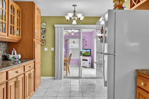 Villa ou maison à vendre à Palm Coast, Floride: 3 chambres, 160.91 m2 № 2283772 - photo 18