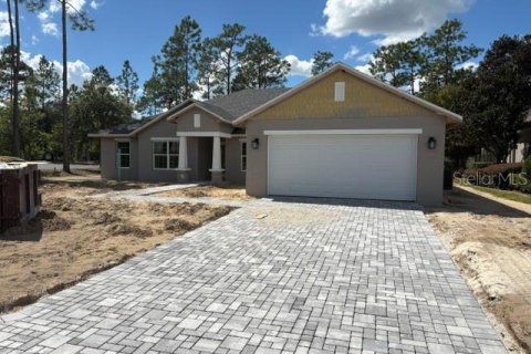 Casa en Dunnellon, Florida 4 dormitorios, 237.55 m2 № 2379393