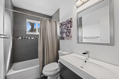 Villa ou maison à vendre à Sunrise, Floride: 4 chambres, 220.74 m2 № 2407968 - photo 21