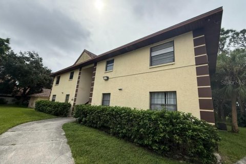 Condominio en alquiler en Sarasota, Florida, 2 dormitorios, 90.77 m2 № 1905430 - foto 1