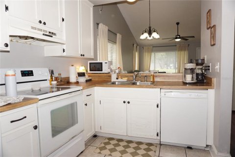 Купить кондоминиум в Тампа, Флорида 4 комнаты, 96.25м2, № 2210537 - фото 5