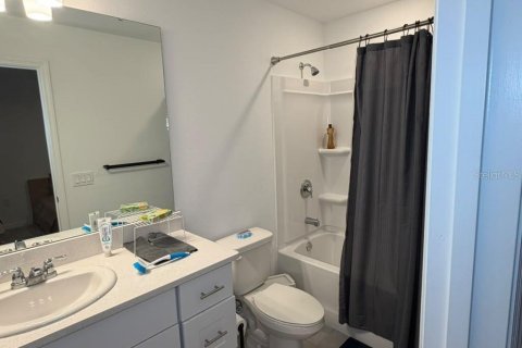 Touwnhouse à louer à Poinciana, Floride: 2 chambres, 118.45 m2 № 2420285 - photo 8