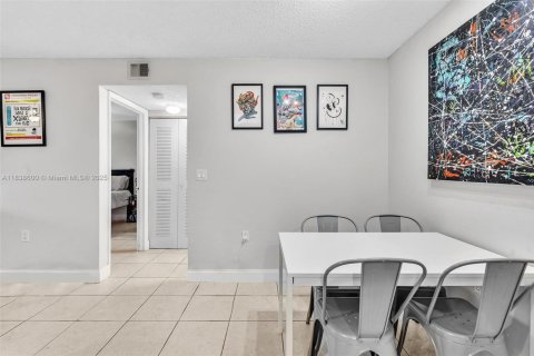 Copropriété à vendre à Sunrise, Floride: 1 chambre, 69.03 m2 № 1826010 - photo 30
