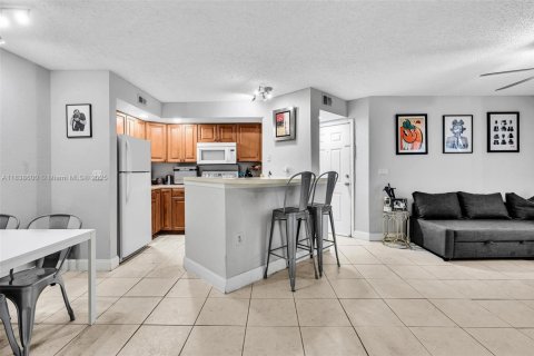 Copropriété à vendre à Sunrise, Floride: 1 chambre, 69.03 m2 № 1826010 - photo 20