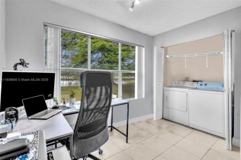 Copropriété à vendre à Sunrise, Floride: 1 chambre, 69.03 m2 № 1826010 - photo 8