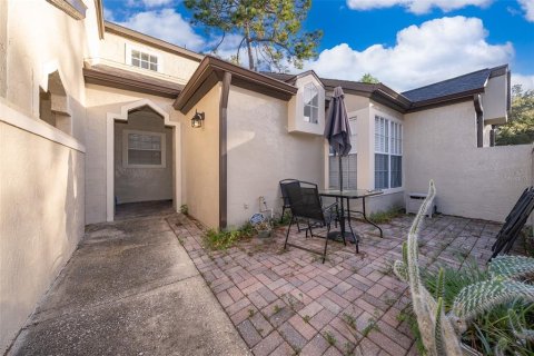Condominio en venta en Lake Mary, Florida, 1 dormitorio, 77.29 m2 № 1446732 - foto 2
