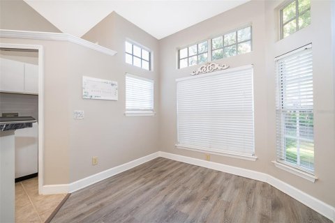 Condominio en venta en Lake Mary, Florida, 1 dormitorio, 77.29 m2 № 1446732 - foto 3