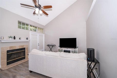 Condominio en venta en Lake Mary, Florida, 1 dormitorio, 77.29 m2 № 1446732 - foto 12