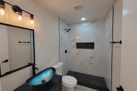 House in Bradenton, Florida 3 bedrooms, 95.04 sq.m. № 1800400 - photo 14
