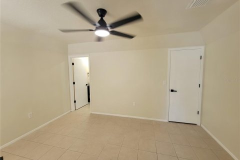 House in Bradenton, Florida 3 bedrooms, 95.04 sq.m. № 1800400 - photo 20
