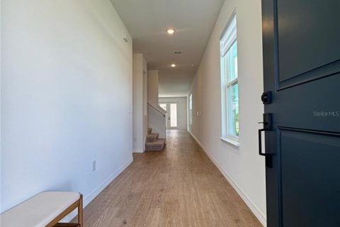 Townhouse in Winter Garden, Florida 4 bedrooms, 204.38 sq.m. № 1852981 - photo 7