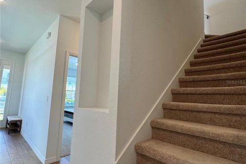 Townhouse in Winter Garden, Florida 4 bedrooms, 204.38 sq.m. № 1852981 - photo 19