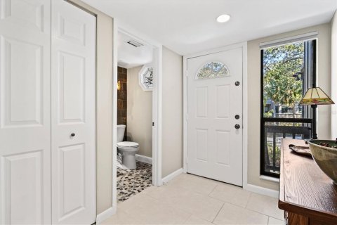 Condo in Sarasota, Florida, 3 bedrooms  № 1529916 - photo 4