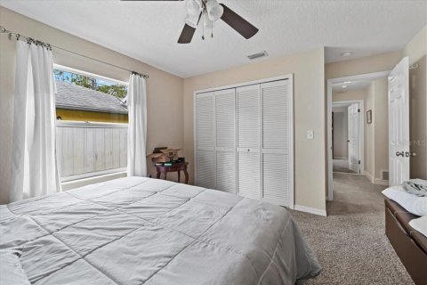 House in Palm Coast, Florida 4 bedrooms, 260.03 sq.m. № 1733796 - photo 19