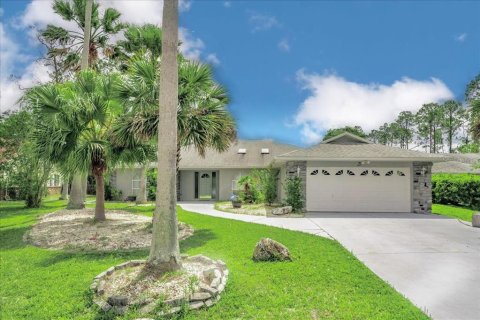 House in Palm Coast, Florida 4 bedrooms, 260.03 sq.m. № 1733796 - photo 2