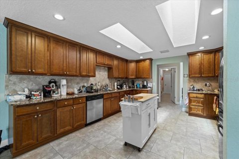 House in Palm Coast, Florida 4 bedrooms, 260.03 sq.m. № 1733796 - photo 4