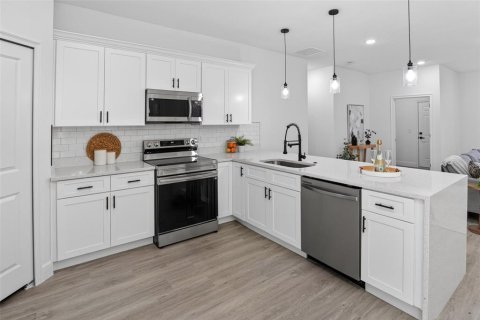 Villa ou maison à vendre à Citrus Springs, Floride: 4 chambres, 170.29 m2 № 2136414 - photo 7