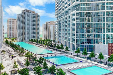 Condo in Miami, Florida, 1 bedroom  № 1890832 - photo 24
