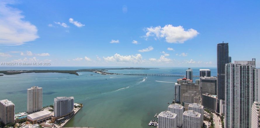 Condo in Miami, Florida, 1 bedroom  № 1890832