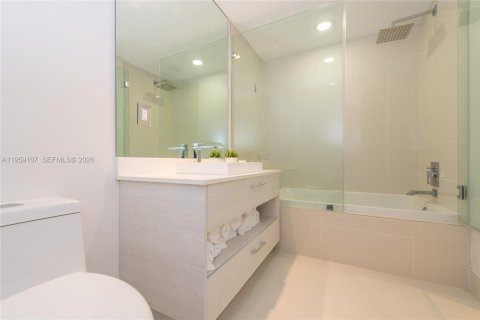 Снять в аренду кондоминиум в Майами, Флорида 1 спальня, 72.09м2, № 2080062 - фото 13