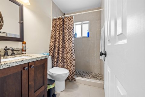 Купить виллу или дом в Майами, Флорида 3 спальни, 122.82м2, № 2080716 - фото 5