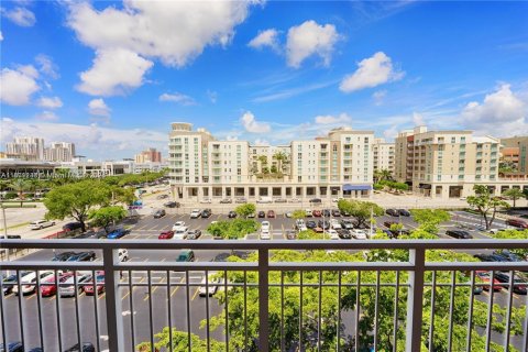 Condominio en venta en Miami, Florida, 2 dormitorios, 109.9 m2 № 1928964 - foto 14