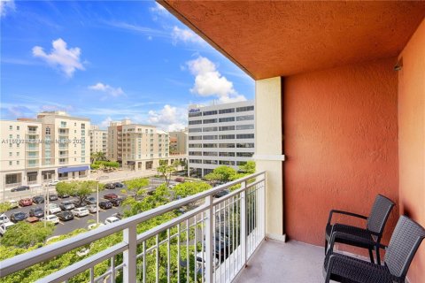 Condominio en venta en Miami, Florida, 2 dormitorios, 109.9 m2 № 1928964 - foto 3