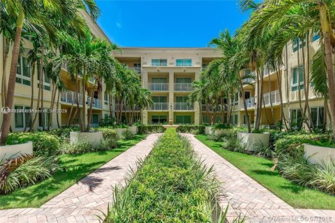 Condominio en venta en Miami, Florida, 2 dormitorios, 109.9 m2 № 1928964 - foto 2