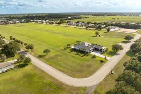 Villa ou maison à vendre à Vero Beach, Floride: 4 chambres, 337.79 m2 № 2245746 - photo 25
