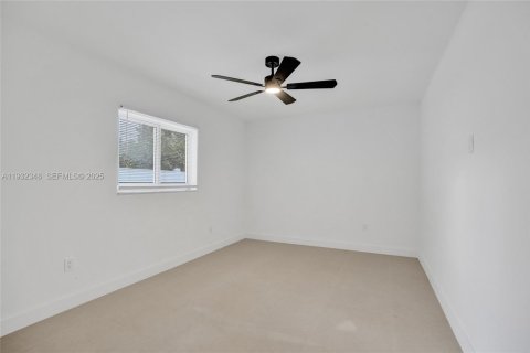 Villa ou maison à louer à Fort Lauderdale, Floride: 1 chambre, 55.74 m2 № 1991496 - photo 11