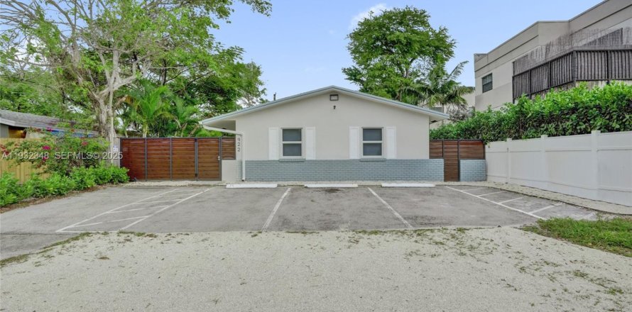 Villa ou maison à Fort Lauderdale, Floride 1 chambre, 55.74 m2 № 1991496