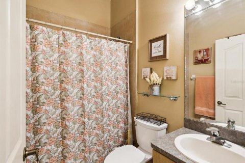 House in New Port Richey, Florida 2 bedrooms, 128.58 sq.m. № 1918672 - photo 26