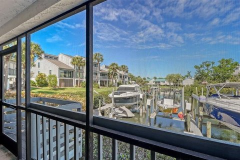 Condo in Sarasota, Florida, 2 bedrooms № 2142367 - photo 12