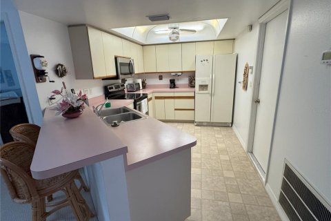 Casa en venta en Port Charlotte, Florida, 3 dormitorios, 135.36 m2 № 1902597 - foto 21