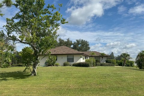 Casa en venta en Port Charlotte, Florida, 3 dormitorios, 135.36 m2 № 1902597 - foto 5