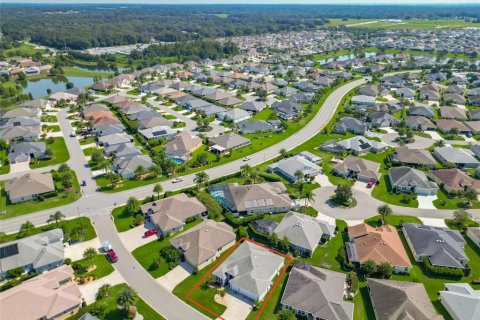 Casa en venta en The Villages, Florida, 3 dormitorios, 177.16 m2 № 1907595 - foto 19
