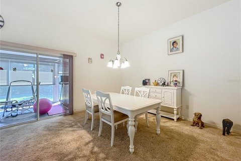 Casa en venta en The Villages, Florida, 3 dormitorios, 177.16 m2 № 1907595 - foto 10