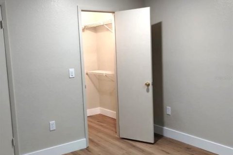 Condominio en venta en Altamonte Springs, Florida, 1 dormitorio, 71.63 m2 № 2196430 - foto 9