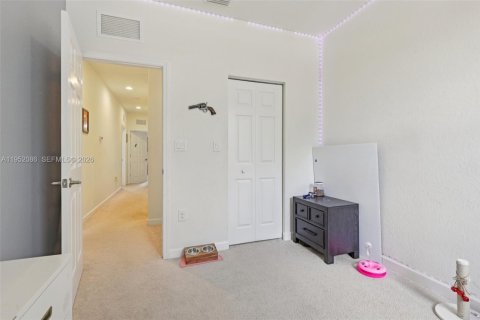 Купить таунхаус в Майами, Флорида 4 спальни, 163.79м2, № 2008911 - фото 27