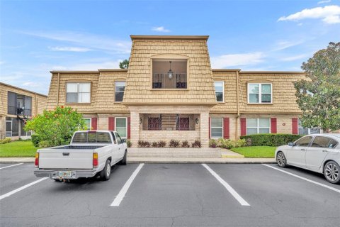 Condo in Winter Park, Florida, 2 bedrooms  № 1884666 - photo 1